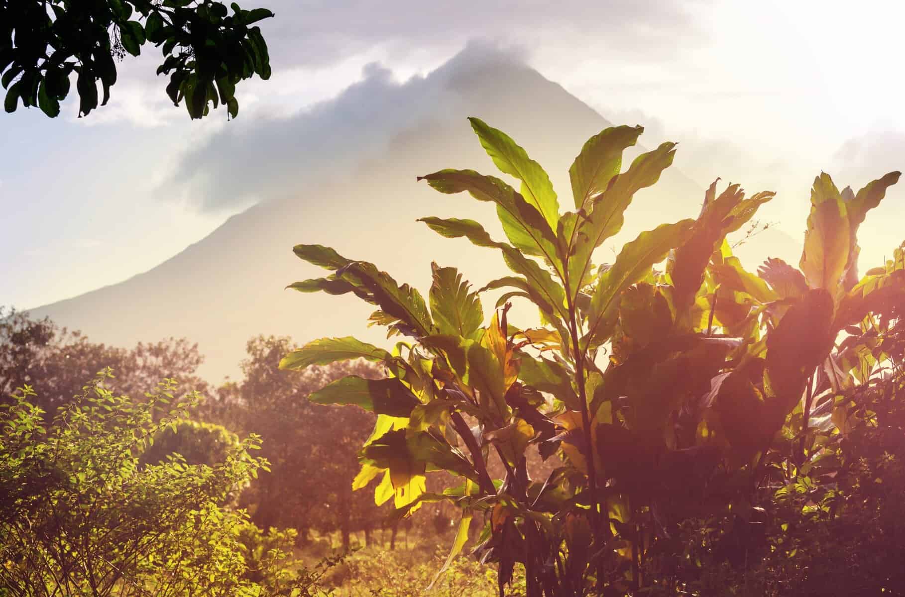 arenal-vulcano-visit-costa-rica-economy-rent-a-car